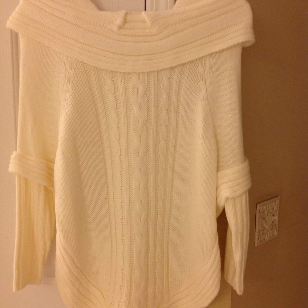 Like NEW Cream Sweater with Hoodie